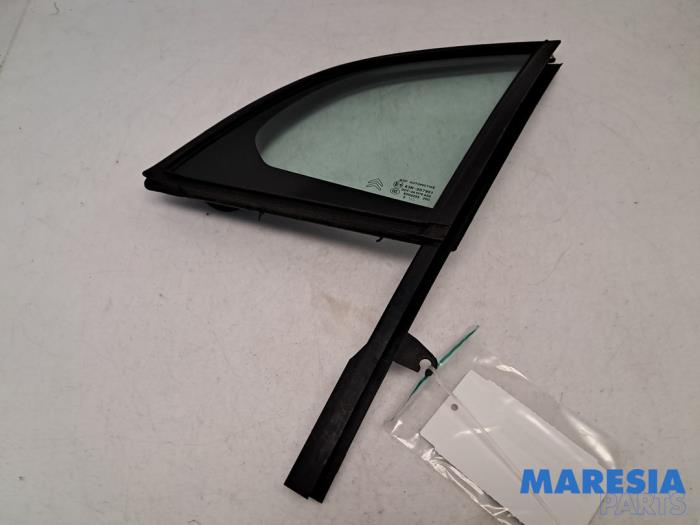 Usados Ventanilla triangular izquierda delante Citroen DS3 (SA) 1.6 16V VTS THP 155 Precio € 40,00 Norma de margen ofrecido por Maresia Parts