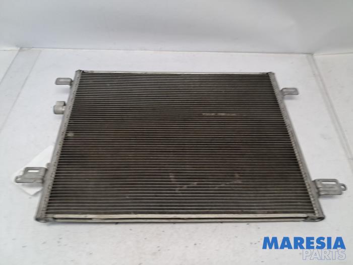 Gebrauchte Klima Kondensor Renault Zoé (AG) R90 Preis € 70,00 Margenregelung angeboten von Maresia Parts