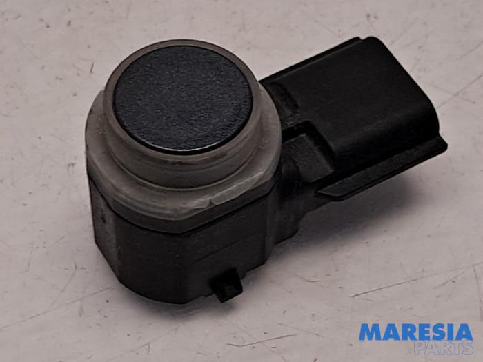 Usados Sensor PDC Renault Zoé (AG) R90 Precio € 22,95 Norma de margen ofrecido por Maresia Parts