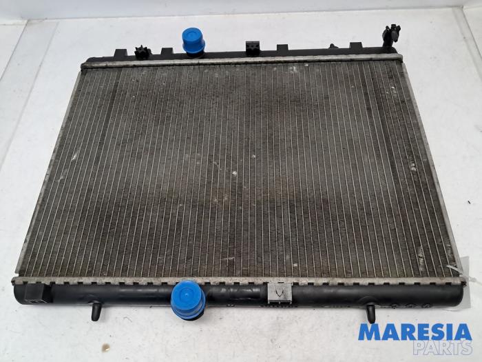 Usagé Radiateur Citroen DS3 (SA) 1.6 16V VTS THP 155 Prix € 35,00 Règlement à la marge proposé par Maresia Parts