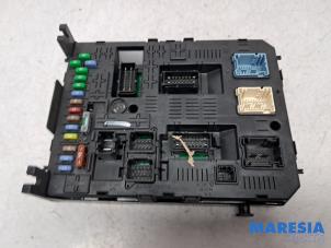 Engine management computer from a Citroën C5 III Tourer (RW) 2.0 16V 2008