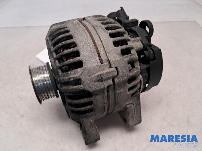 Usagé Dynamo Citroen C5 III Tourer (RW) 2.0 16V Prix € 49,99 Règlement à la marge proposé par Maresia Parts