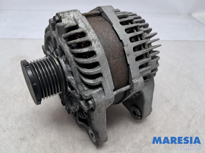 Used Dynamo Renault Grand Scénic III (JZ) 1.4 16V TCe 130 Price € 50,00 Margin scheme offered by Maresia Parts