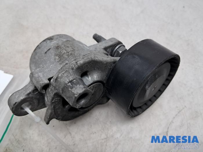 Gebrauchte Spannrolle Multiriemen Opel Combo Cargo 1.5 CDTI 100 Preis € 24,14 Mit Mehrwertsteuer angeboten von Maresia Parts