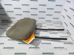 Used Headrest Renault Grand Scénic II (JM) 2.0 16V Price € 35,00 Margin scheme offered by Maresia Parts