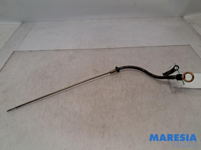Gebrauchte Ölmessstab Fiat Palio Weekend (178D) 1.6 16V Preis € 52,50 Margenregelung angeboten von Maresia Parts