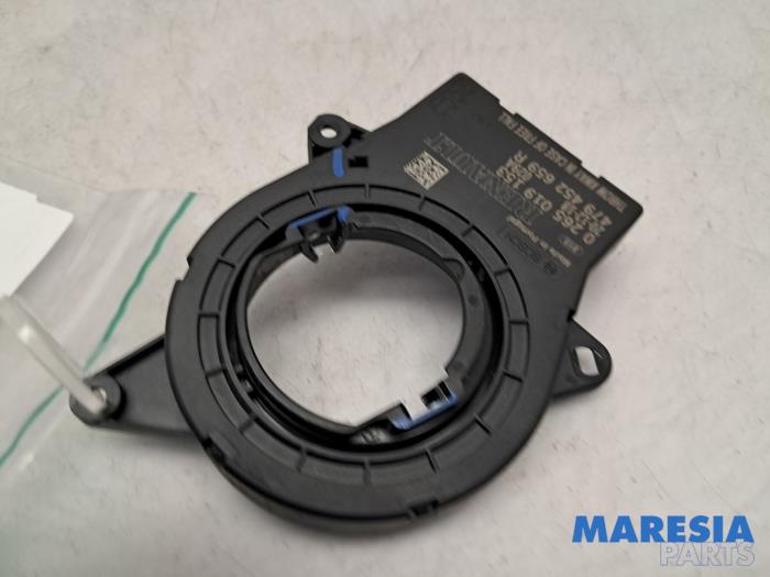 Begagnade Styrvinkelsensor Renault Trafic (1FL/2FL/3FL/4FL) 2.0 dCi 16V 120 Pris € 24,19 Inklusive moms erbjuds av Maresia Parts