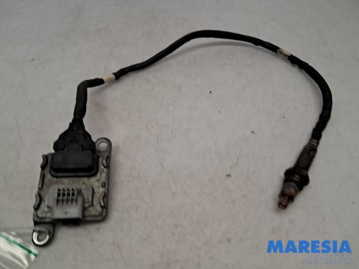 Usados Sensor Nox Renault Trafic (1FL/2FL/3FL/4FL) 2.0 dCi 16V 120 Precio € 168,19 IVA incluido ofrecido por Maresia Parts