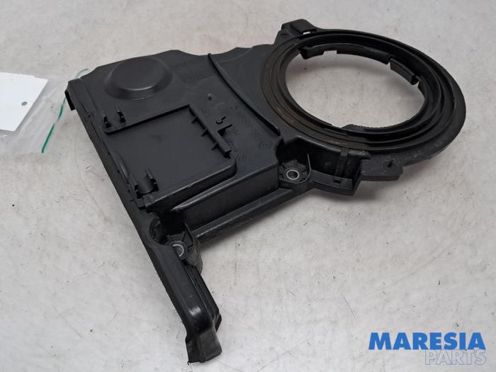Usagé Couvercle de distribution Renault Kangoo/Grand Kangoo (KW) 1.6 16V Hi-Flex Prix € 15,00 Règlement à la marge proposé par Maresia Parts