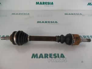 Gebrauchte Antriebswelle links vorne Peugeot 406 (8B) 1.8 16V Preis € 50,00 Margenregelung angeboten von Maresia Parts