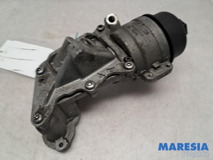 Gebrauchte Ölfiltergehäuse Peugeot 508 SW (8E/8U) 1.6 THP 16V Preis € 89,95 Margenregelung angeboten von Maresia Parts