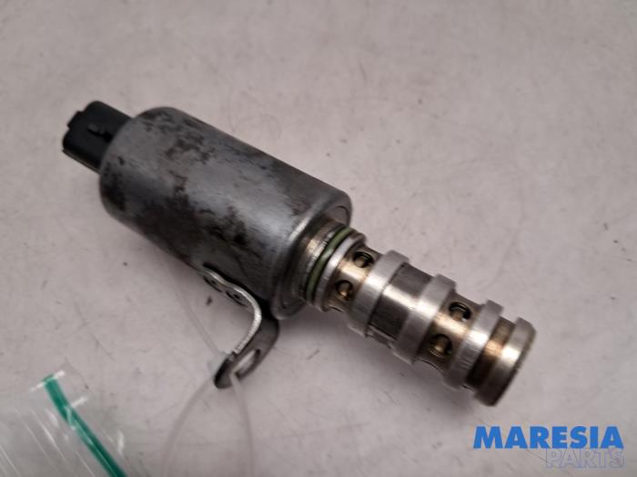 Begagnade Kamaxelsensor Peugeot 508 SW (8E/8U) 1.6 THP 16V Pris € 29,99 Marginaltabell erbjuds av Maresia Parts
