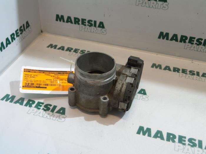 Gebrauchte Drosselklappengehäuse Alfa Romeo 147 (937) 1.6 HP Twin Spark 16V Preis € 75,00 Margenregelung angeboten von Maresia Parts