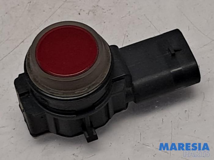 Usados Sensor PDC Alfa Romeo Giulia (952) 2.0 T 16V Precio € 19,50 Norma de margen ofrecido por Maresia Parts
