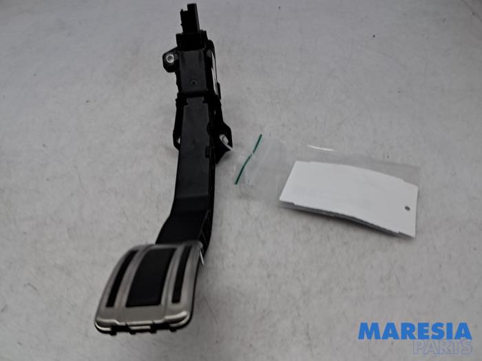 Gebrauchte Gaspedal Peugeot 208 II (UB/UH/UP) 1.2 Hybrid 136 Preis € 50,00 Margenregelung angeboten von Maresia Parts