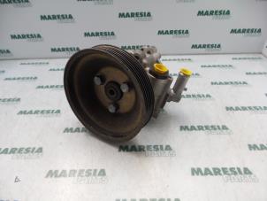 Used Power steering pump Alfa Romeo 166 2.0 Twin Spark 16V Price € 50,00 Margin scheme offered by Maresia Parts