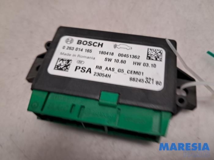 Begagnade PDC-modul Peugeot 2008 (CU) 1.2 12V e-THP PureTech 110 Pris € 40,00 Marginaltabell erbjuds av Maresia Parts