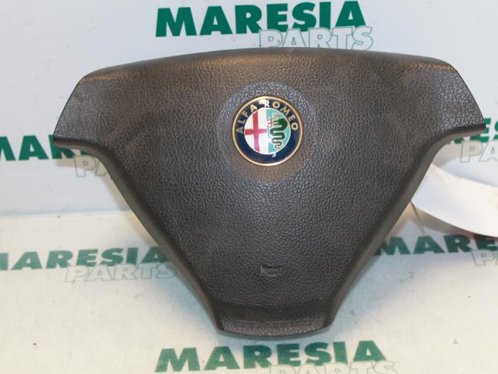 Left airbag (steering wheel) from a Alfa Romeo 166 2.0 Twin Spark 16V 2003