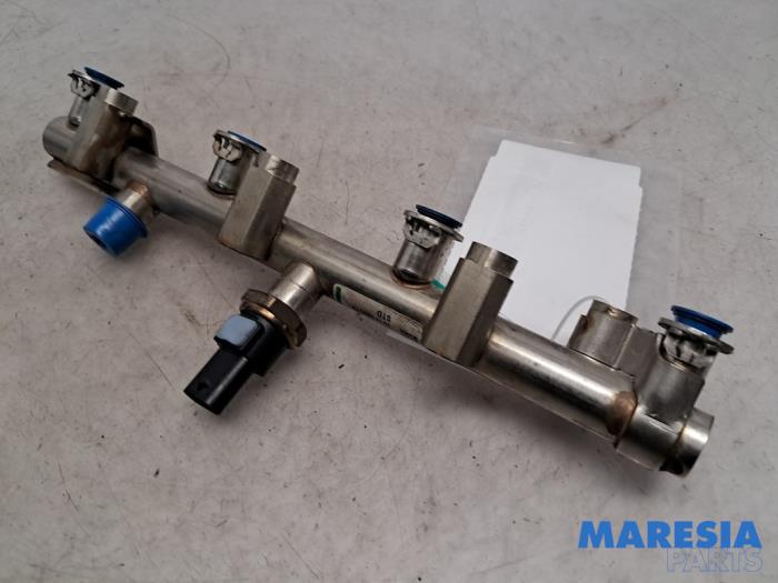 Usagé Système d'injection Renault Scénic IV (RFAJ) 1.3 TCE 140 16V Prix € 100,00 Règlement à la marge proposé par Maresia Parts