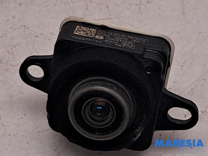 Begagnade Backkamera Alfa Romeo Giulia (952) 2.0 T 16V Pris € 135,00 Marginaltabell erbjuds av Maresia Parts