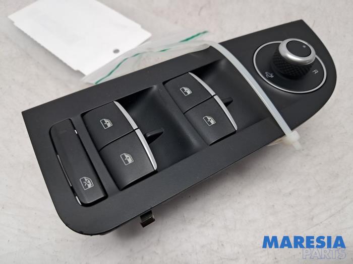 Usados Interruptor combinado de ventanillas Alfa Romeo Giulia (952) 2.0 T 16V Precio € 120,00 Norma de margen ofrecido por Maresia Parts