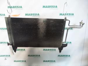Usados Condensador de aire acondicionado Fiat Stilo MW (192C) 1.6 16V Precio € 35,00 Norma de margen ofrecido por Maresia Parts