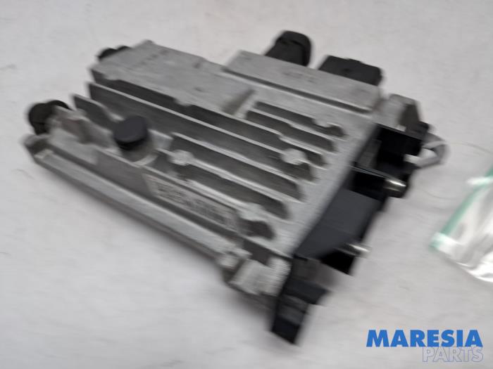 Used Start/Stop computer Peugeot 308 SW (L4/L9/LC/LJ/LR) 1.6 BlueHDi 120 Price € 75,00 Margin scheme offered by Maresia Parts