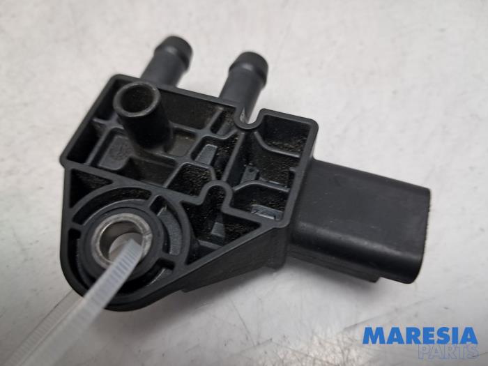 Used Particulate filter sensor Peugeot 308 SW (L4/L9/LC/LJ/LR) 1.6 BlueHDi 120 Price € 30,00 Margin scheme offered by Maresia Parts