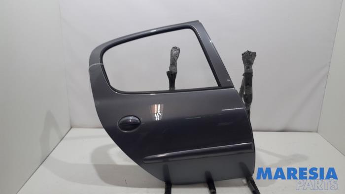Porte De Portière Arrière Droite Pour Peugeot 206 - Code Peinture EGJ - Pièce D'occasion En état De Marche