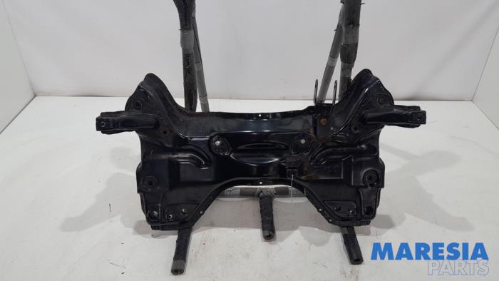 Usados Subchasis Peugeot 206+ (2L/M) 1.4 XS Precio € 49,99 Norma de margen ofrecido por Maresia Parts