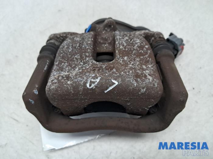 Gebrauchte Bremszange links hinten Renault Megane III Grandtour (KZ) 2.0 16V CVT Preis € 85,00 Margenregelung angeboten von Maresia Parts