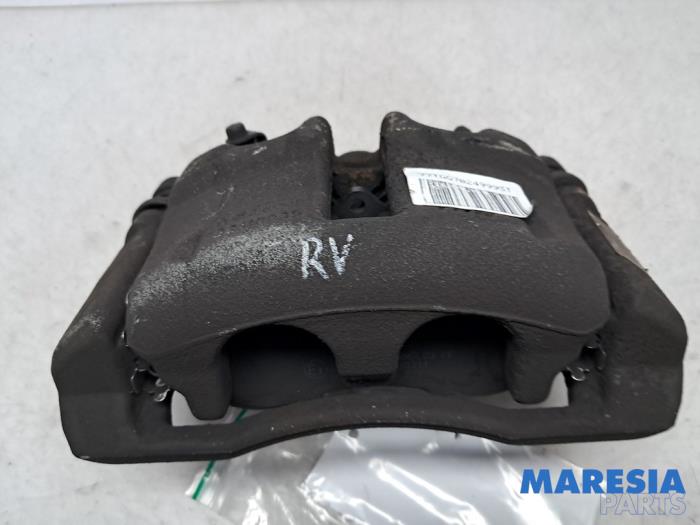 Gebrauchte Bremszange rechts vorne Toyota ProAce (MDX) 2.0 D4-D Preis € 30,19 Mit Mehrwertsteuer angeboten von Maresia Parts