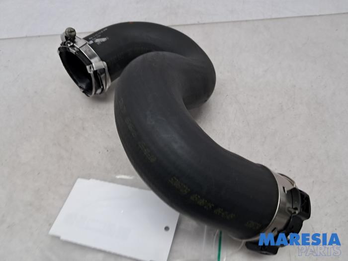Gebrauchte Intercooler Schlauch Toyota ProAce (MDX) 2.0 D4-D Preis € 24,20 Mit Mehrwertsteuer angeboten von Maresia Parts