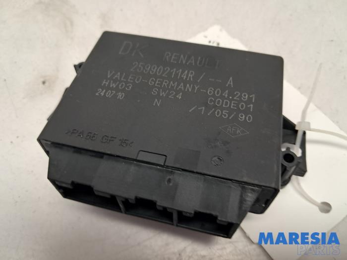 Begagnade PDC-modul Renault Megane III Grandtour (KZ) 2.0 16V CVT Pris € 85,00 Marginaltabell erbjuds av Maresia Parts