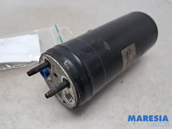 Begagnade Ackumulator Peugeot 206+ (2L/M) 1.4 XS Pris € 50,00 Marginaltabell erbjuds av Maresia Parts