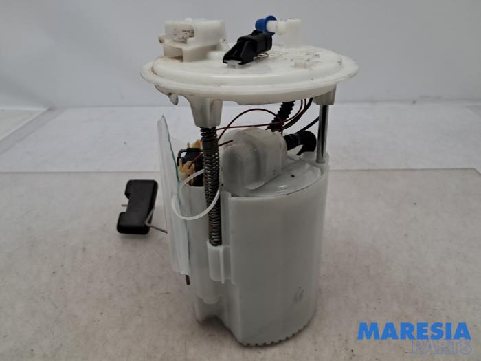 Gebrauchte Kraftstoffpumpe Elektrisch Renault Talisman Estate (RFDK) 1.6 Energy TCe 150 Preis € 85,00 Margenregelung angeboten von Maresia Parts