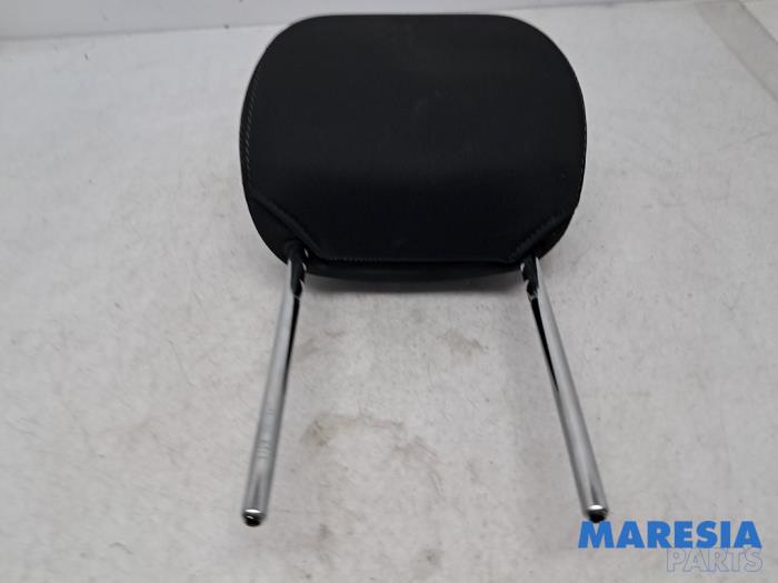 Begagnade Nackstöd Alfa Romeo Giulietta (940) 1.4 TB 16V MultiAir Pris € 75,00 Marginaltabell erbjuds av Maresia Parts