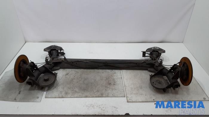 Gebrauchte Hinterachse Vorderradantrieb Renault Kangoo/Grand Kangoo (KW) 1.6 16V Preis € 129,99 Margenregelung angeboten von Maresia Parts