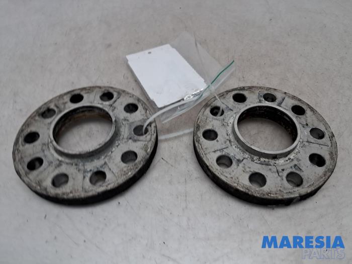 Używane Rózne Alfa Romeo Giulietta (940) 1.4 TB 16V MultiAir Cena na żądanie oferowane przez Maresia Parts