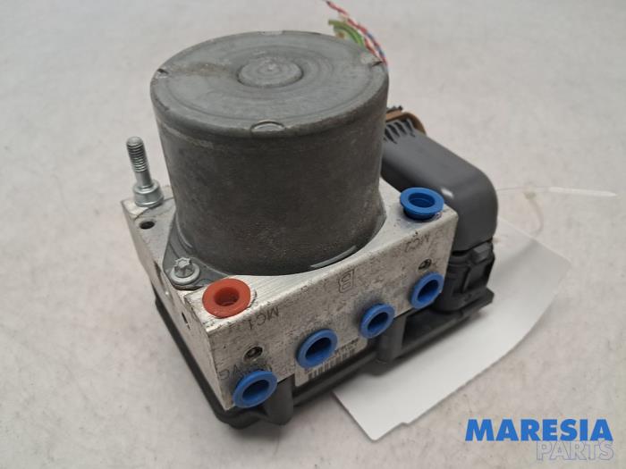 Used ABS pump Citroen Berlingo Cinqspace, Multispace 1.6 VTi 95 16V Price € 239,99 Margin scheme offered by Maresia Parts