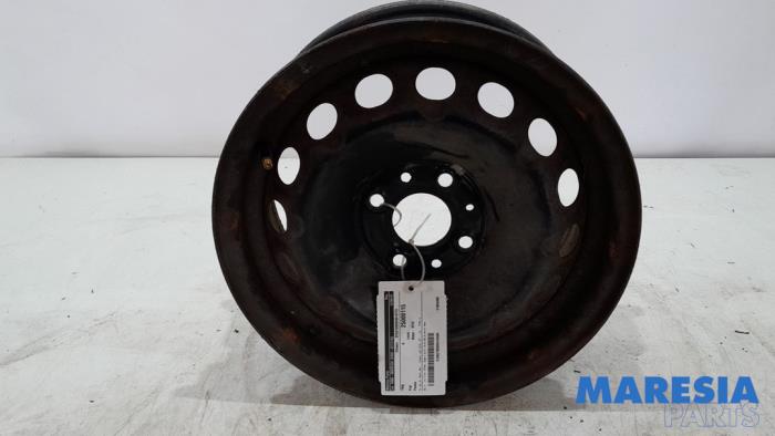 Używane Obrecz Fiat Panda (312) 0.9 TwinAir Turbo 85 Cena € 20,00 Procedura marży oferowane przez Maresia Parts