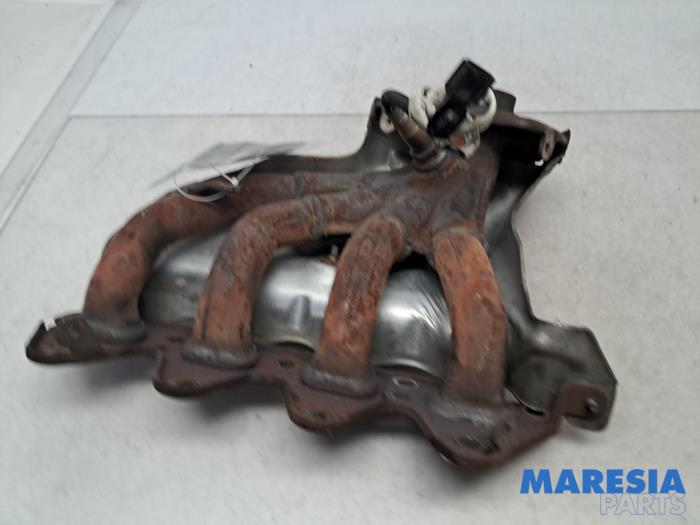 Gebrauchte Abgaskrümmer Renault Kangoo/Grand Kangoo (KW) 1.6 16V Preis € 34,50 Margenregelung angeboten von Maresia Parts