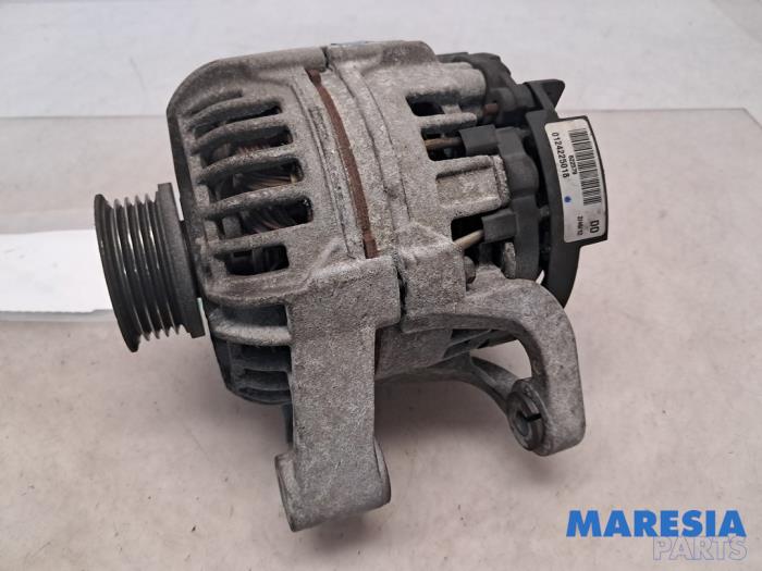 Begagnade Dynamo Opel Corsa C (F08/68) 1.2 16V Twin Port Pris € 32,50 Marginaltabell erbjuds av Maresia Parts