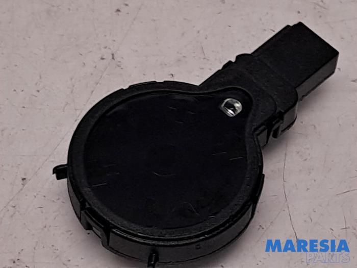 Gebrauchte Regensensor Fiat 500L (199) 1.4 Turbo 16V Preis € 50,00 Margenregelung angeboten von Maresia Parts
