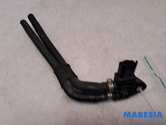 Used Particulate filter sensor Peugeot Expert (V1/VA/VB/VE/VF/VT/VY) 2.0 Blue HDi 120 16V Price € 24,14 Inclusive VAT offered by Maresia Parts