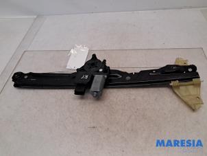 Used Window mechanism 2-door, front right Peugeot Expert (V1/VA/VB/VE/VF/VT/VY) 2.0 Blue HDi 120 16V Price € 72,60 Inclusive VAT offered by Maresia Parts