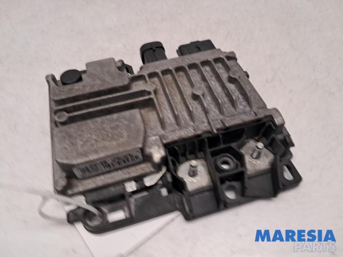 Used Start/Stop computer Citroen C4 Cactus (0B/0P) 1.2 PureTech 82 12V Price € 49,99 Margin scheme offered by Maresia Parts