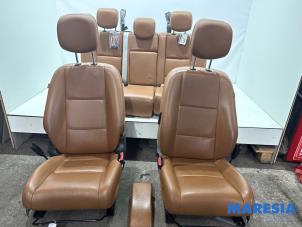 Used Set of upholstery (complete) Renault Megane III Grandtour (KZ) 1.5 dCi 110 Price € 399,99 Margin scheme offered by Maresia Parts