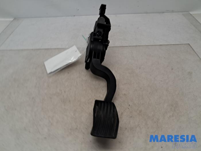 Begagnade Gaspedalsensor Fiat Doblo Cargo (263) 1.6 D Multijet Pris € 41,14 Inklusive moms erbjuds av Maresia Parts