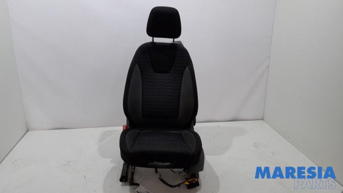 Używane Fotel lewy Opel Astra K Sports Tourer 1.2 Turbo 12V Cena € 149,00 Procedura marży oferowane przez Maresia Parts